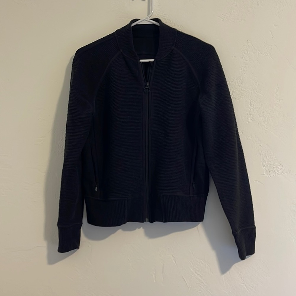 Black lululemon bomber jacket.